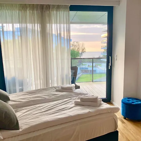 Seaside Park Z Widokiem Na Morze Kolobrzeg